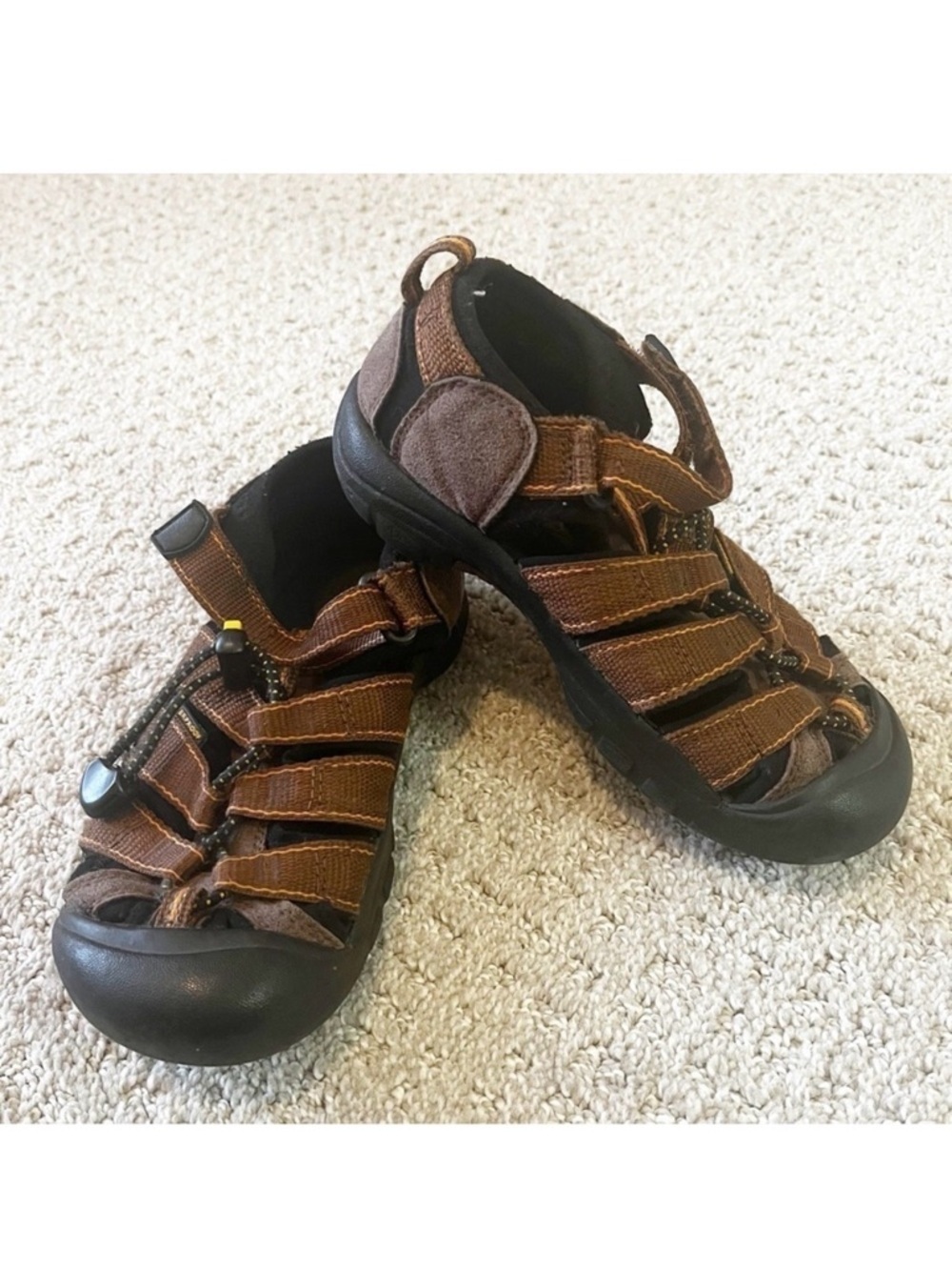 Keen Newport Hiking Sandals Youth Size 13 8212 Brown Walking Waterproof Beach